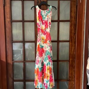 Eliza J Floral Pleated Sleeveless Maxi Dress in Pink, Coral & Teal